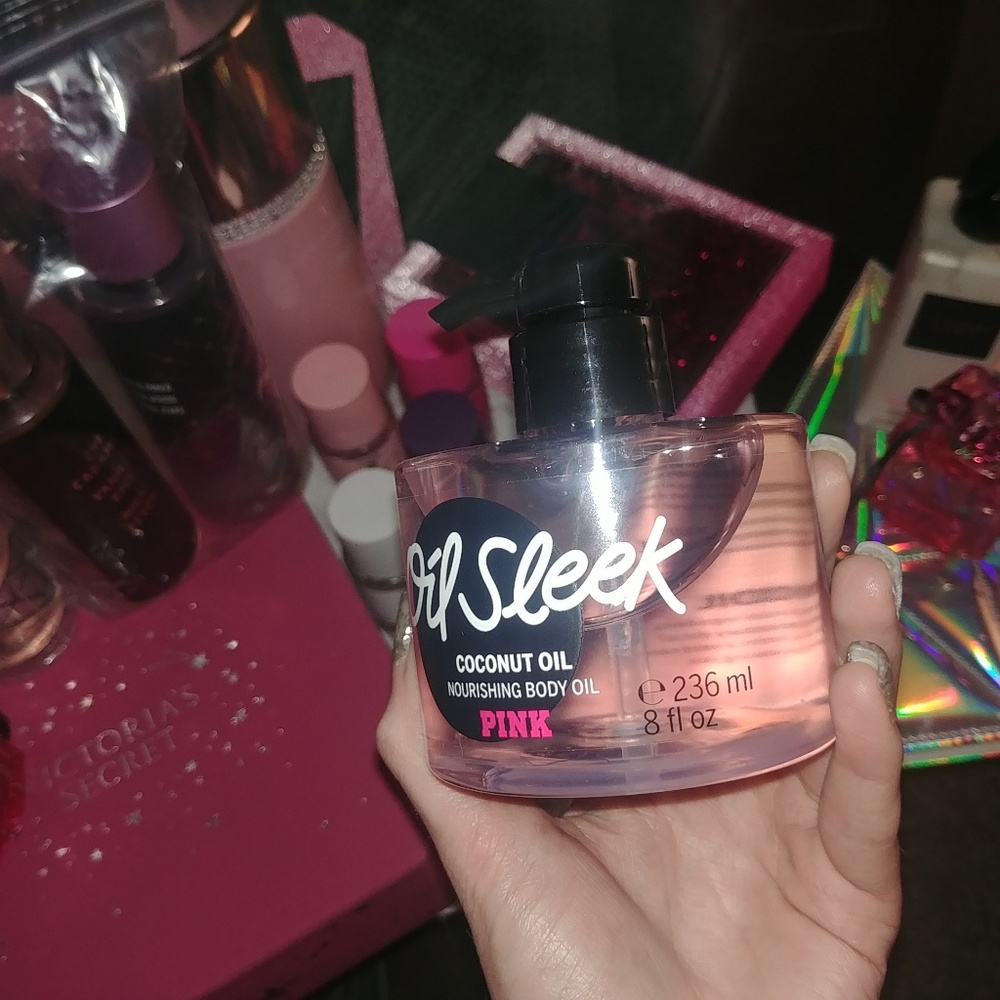 Vs pink coconut oil